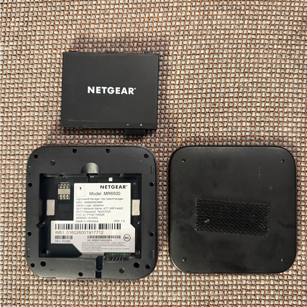 NETGEAR MR6500 Black Mobile Device - Picture 2 of 2